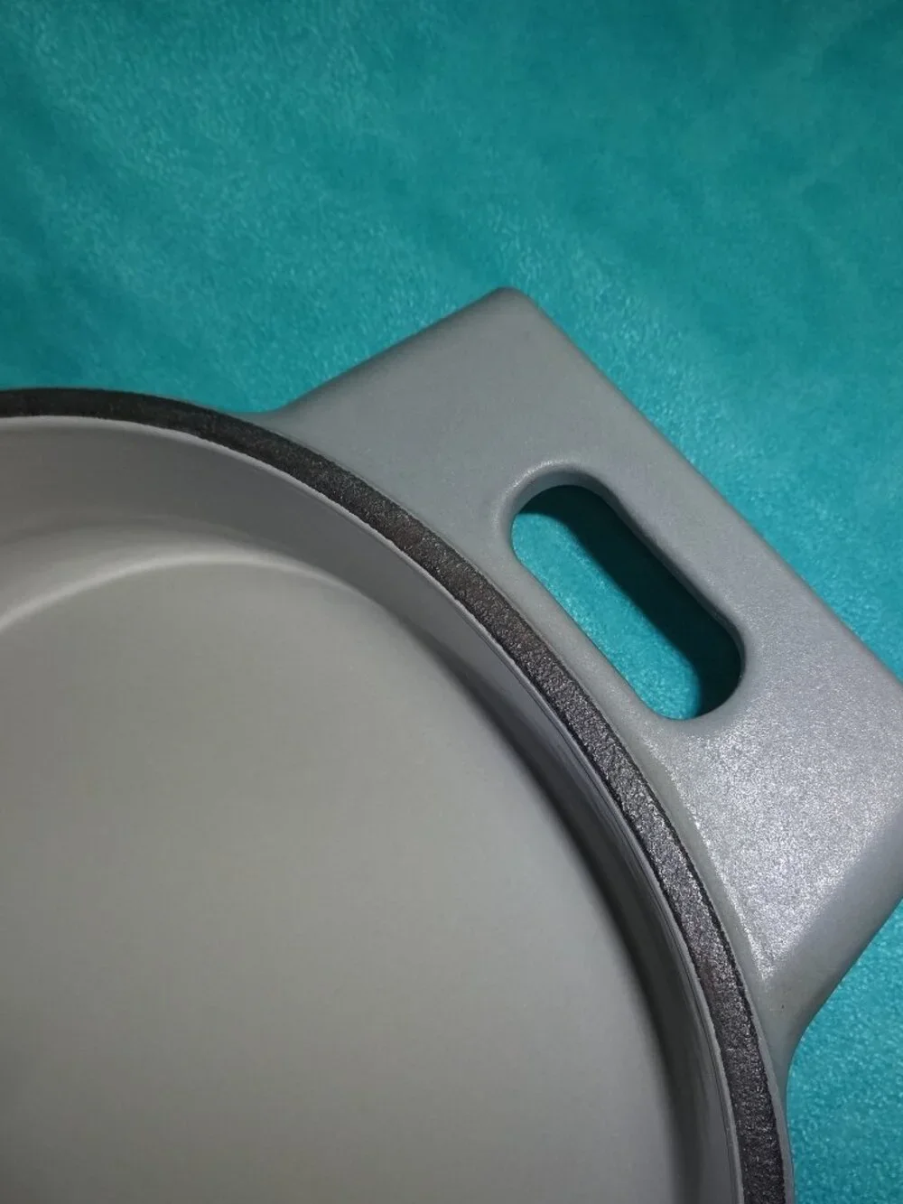 Pampered Chef Gray 1 Quart Enameled Heavy Cast Iron Baker w Handles 10